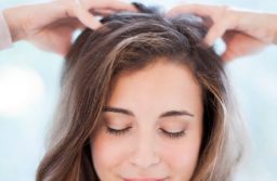 Cách chữa trị rụng tóc sau sinh không dùng thuốc