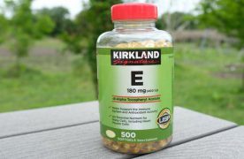 mua vitamin E Kirkland ở đâu và giá cả ra