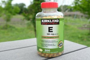 mua vitamin E Kirkland ở đâu và giá cả ra