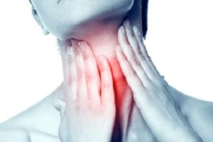 Nguyên nhân và cách chữa viêm họng mùa lạnh