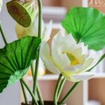 hoa-sen-trang-tri-phong-khach hoa-sen-trang-tri-phong-khach